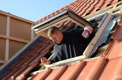 Pose de fenêtres de toit Velux à Rayet